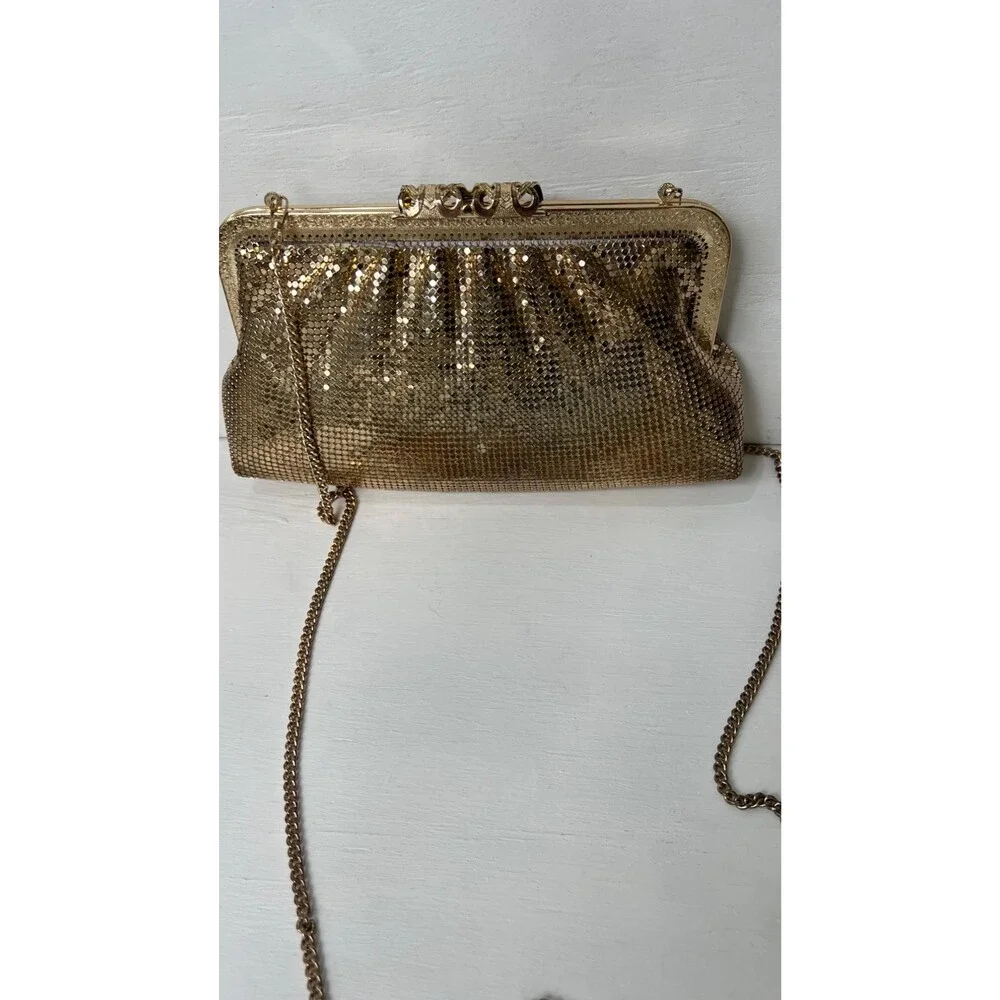 Vintage Gold Mesh Elegant Evening Bag With Rhinestone Clasp & Chain Strap Prom W